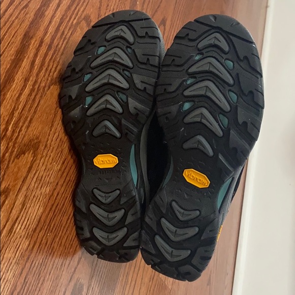 NWOT women's ahnu montara iii fg event waterproof - Picture 6 of 8